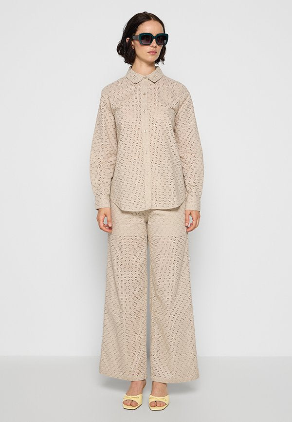 DKNY EYELET