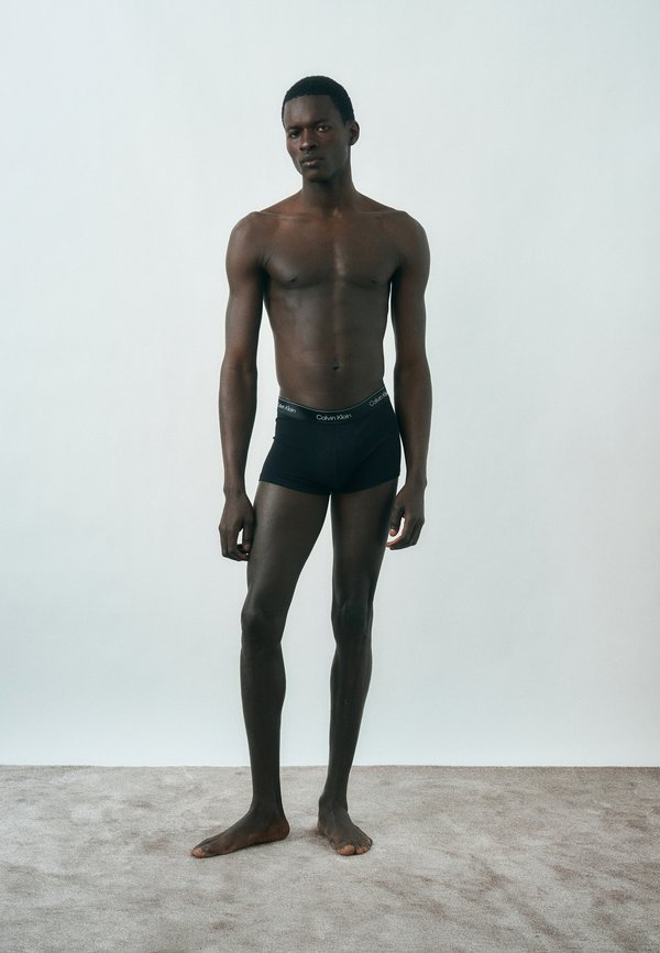 Calvin Klein Underwear ICON STRETCH 3 PACK - Trunks - black