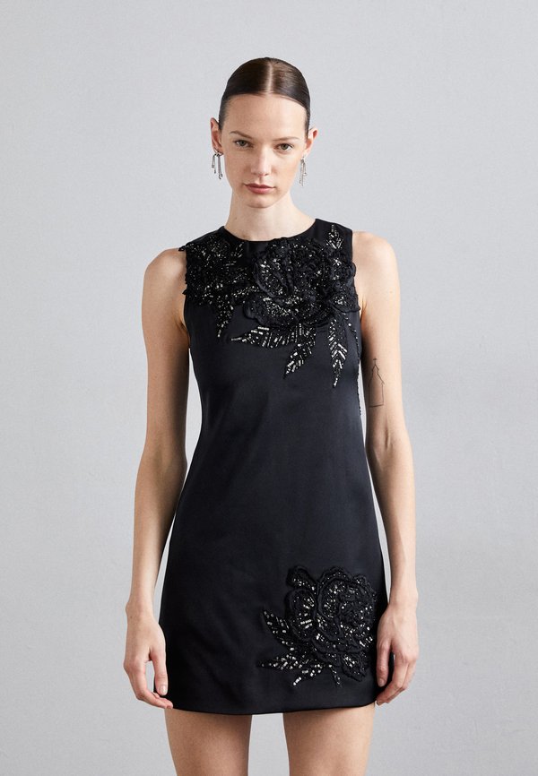 Alice + Olivia CLYDE EMBELL ALINE DRESS