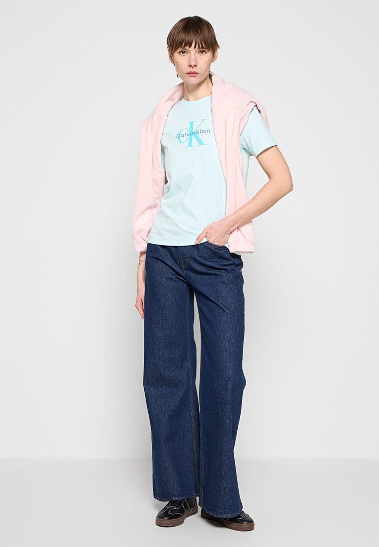 Calvin Klein Jeans HERO