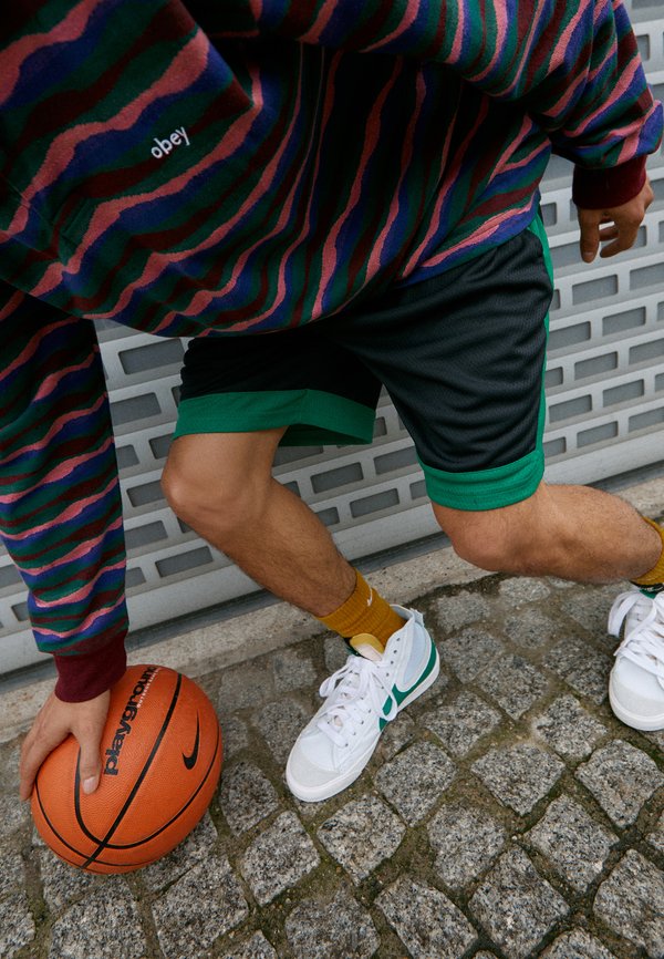 Nike Performance NBA BOSTON CELTICS SHORT  - Club wear - black/white
