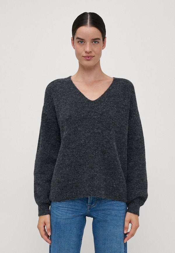 Vero Moda Tall VMDESMA V NECK  - Jumper - dark grey melange