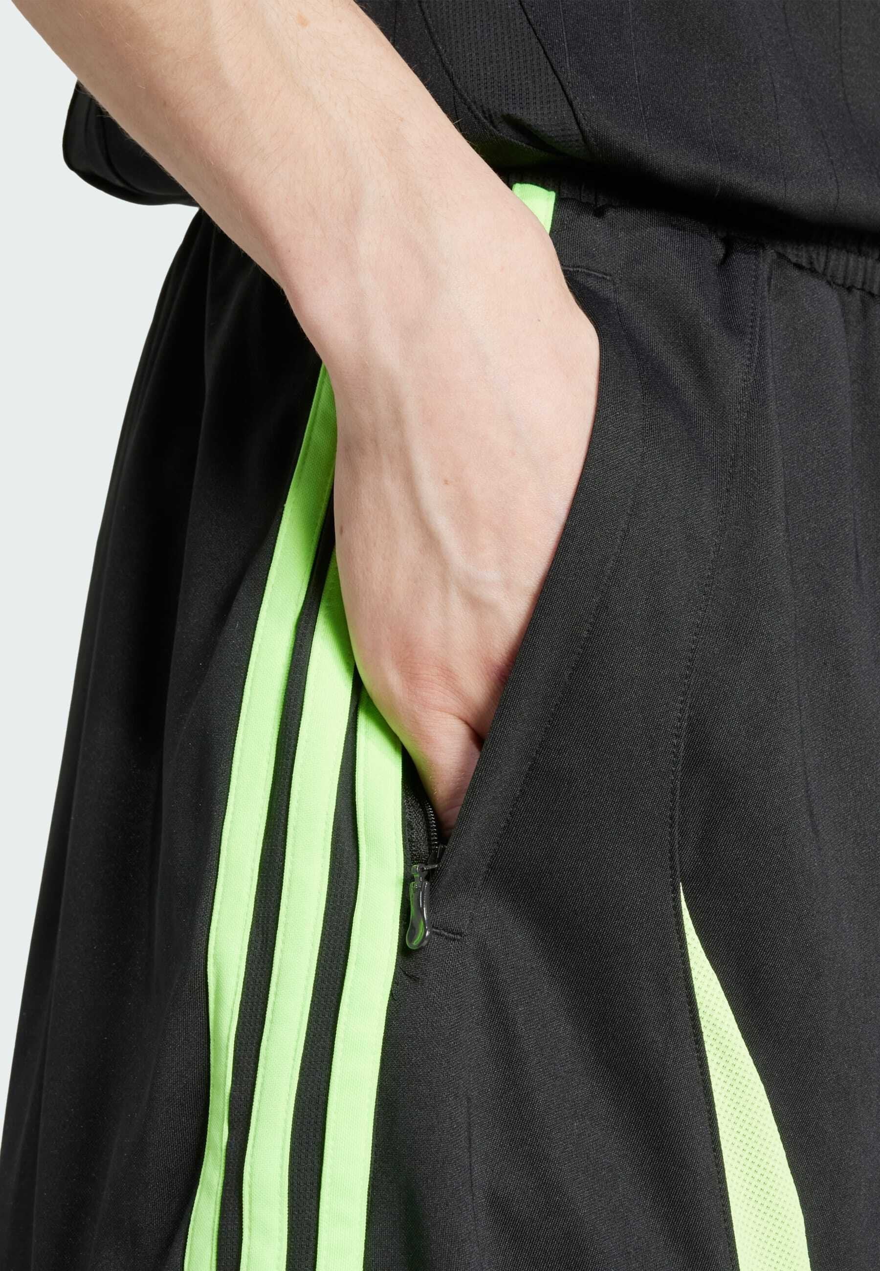 adidas Originals TEAMGEIST ADICOLOR