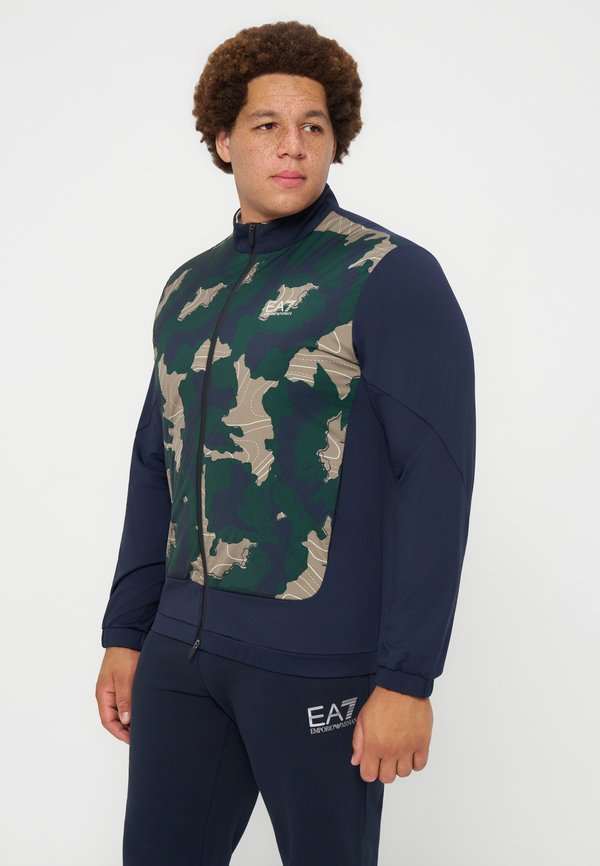 EA7 Emporio Armani