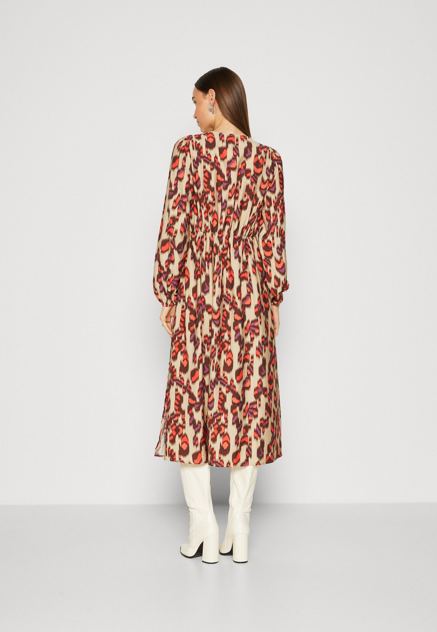 b.young DRESS