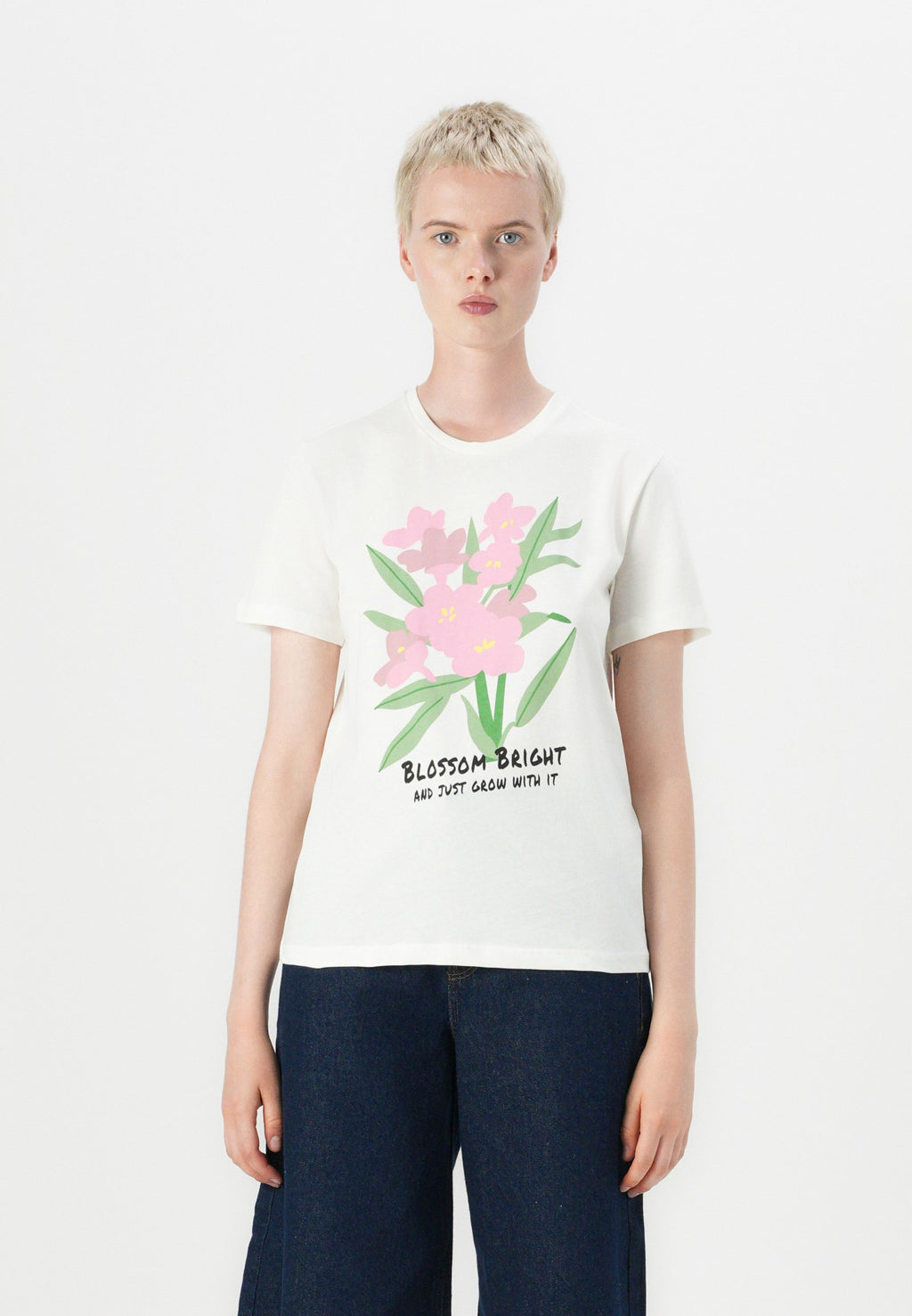 ONLY ONLKATTY TEE