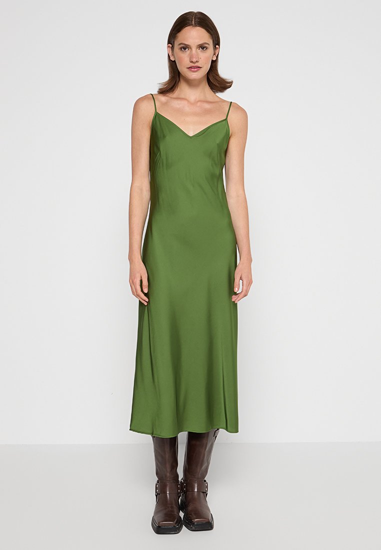 AllSaints HANA