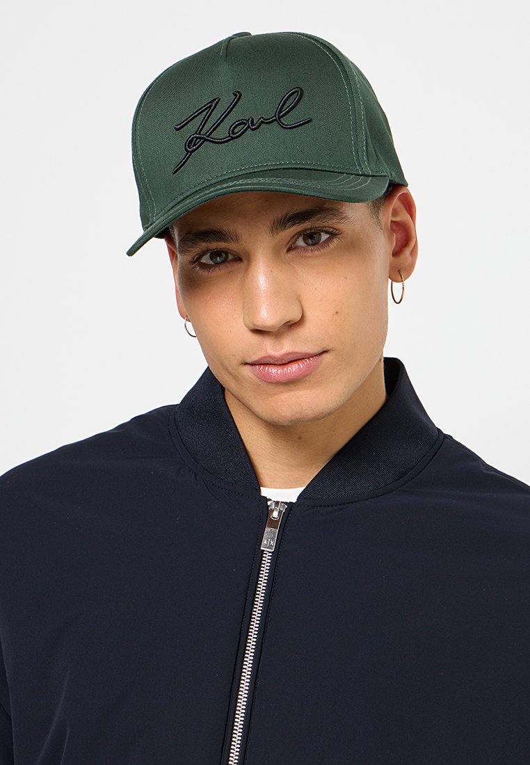 KARL LAGERFELD Cap Media 2