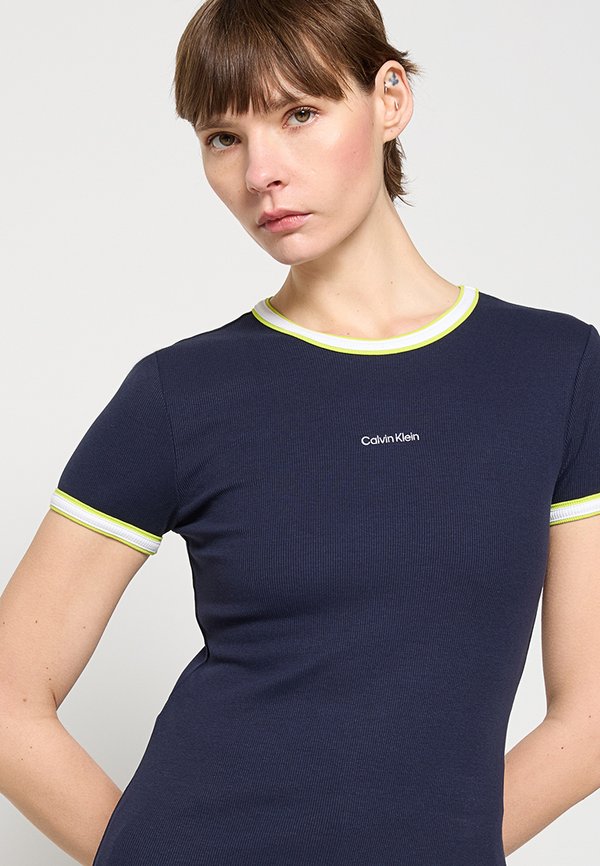 Calvin Klein Jeans