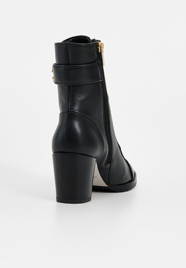 Jimmy Choo CAYO