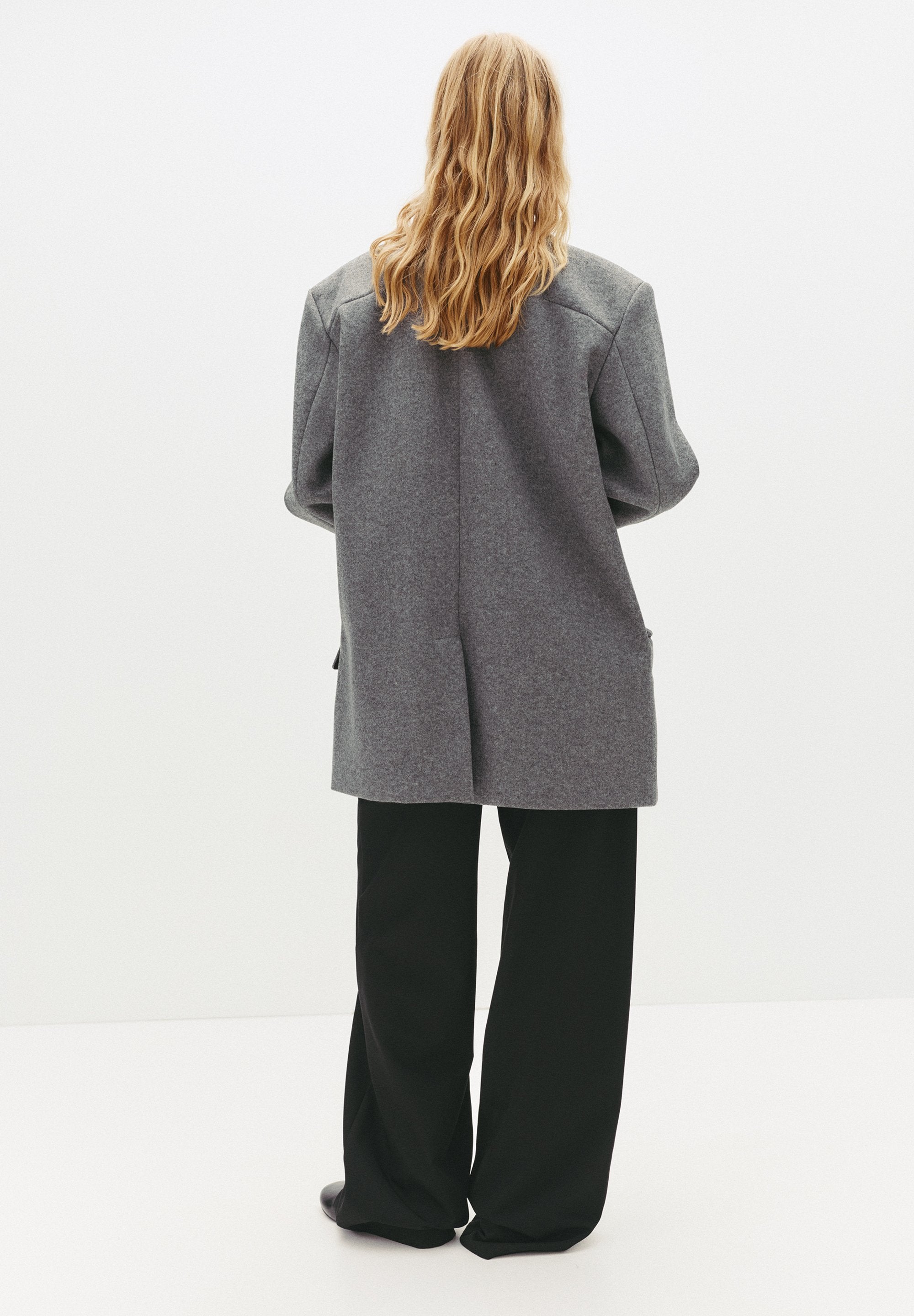 PULL&BEAR TAILORED FIT FELT TEXTURE