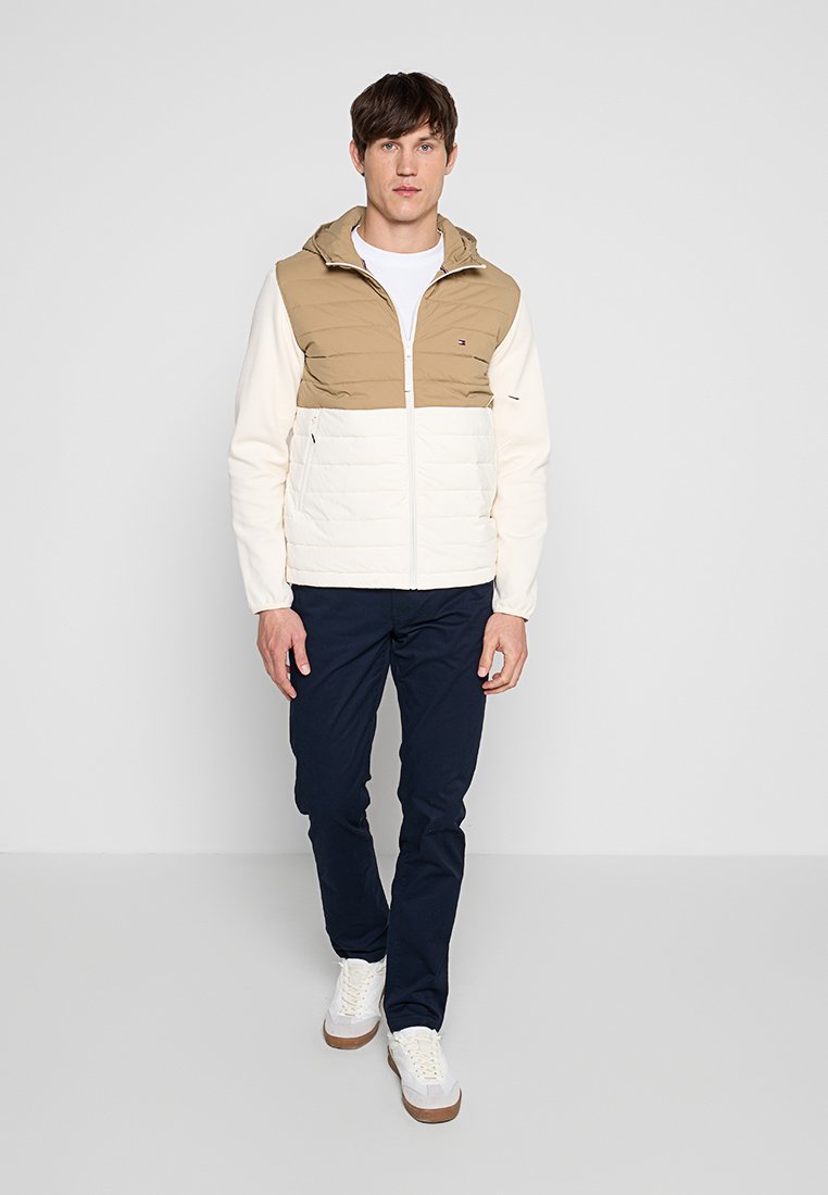Tommy Hilfiger Übergangsjacke Media 2