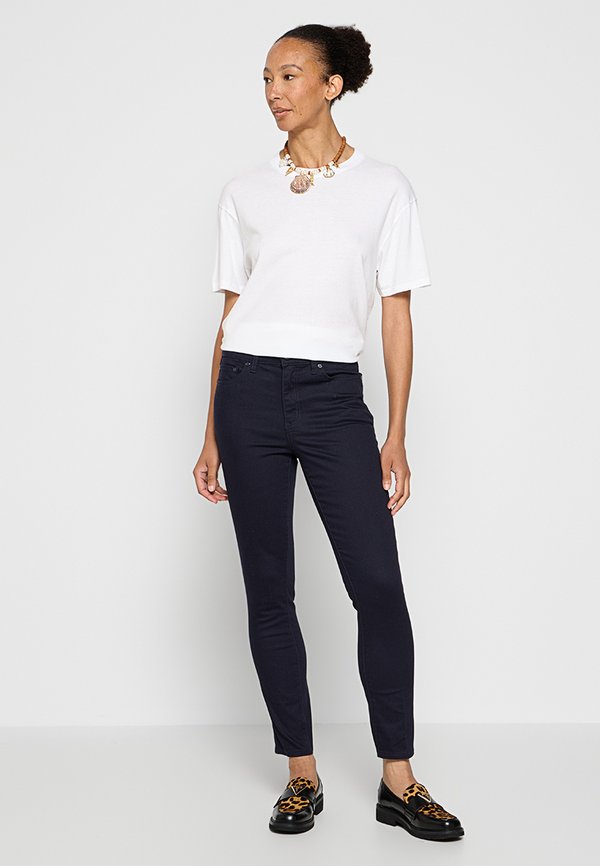 Tory Burch