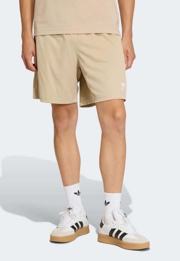 adidas Originals TREFOIL ESSENTIALS - Shorts - stone khaki