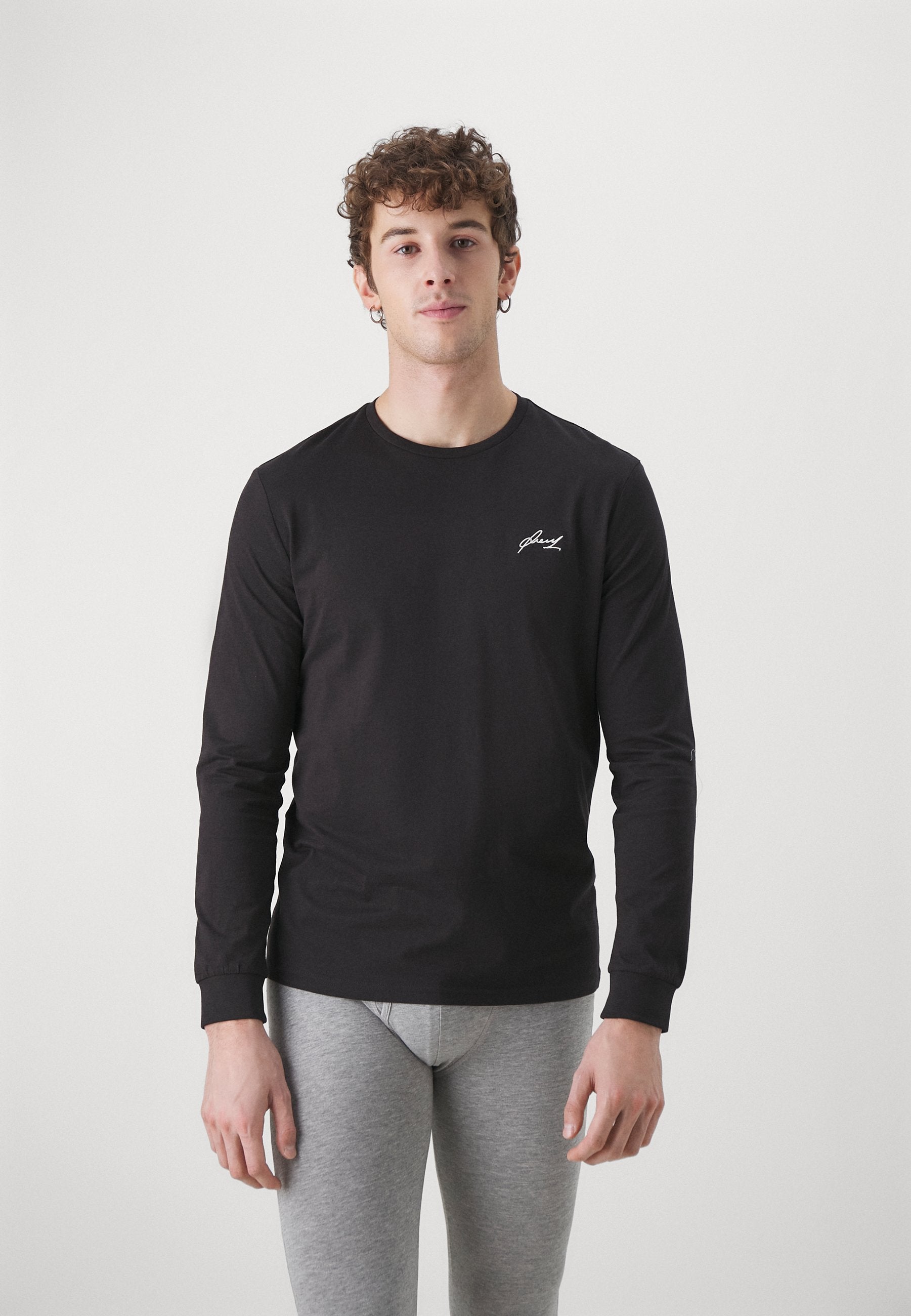 Pier One 3 PACK LONG SLEEVE TSHIRT