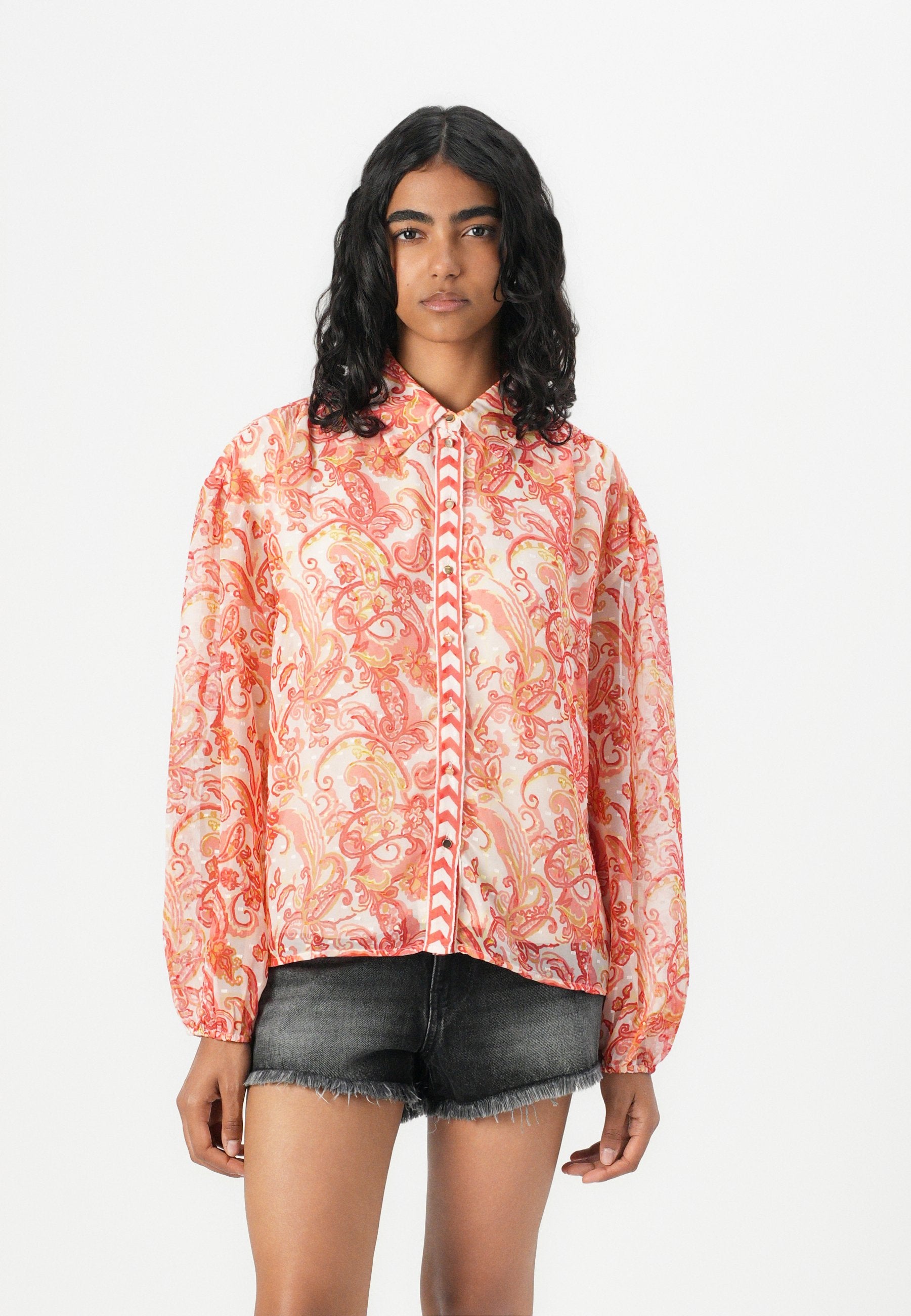 Gina Tricot LOW