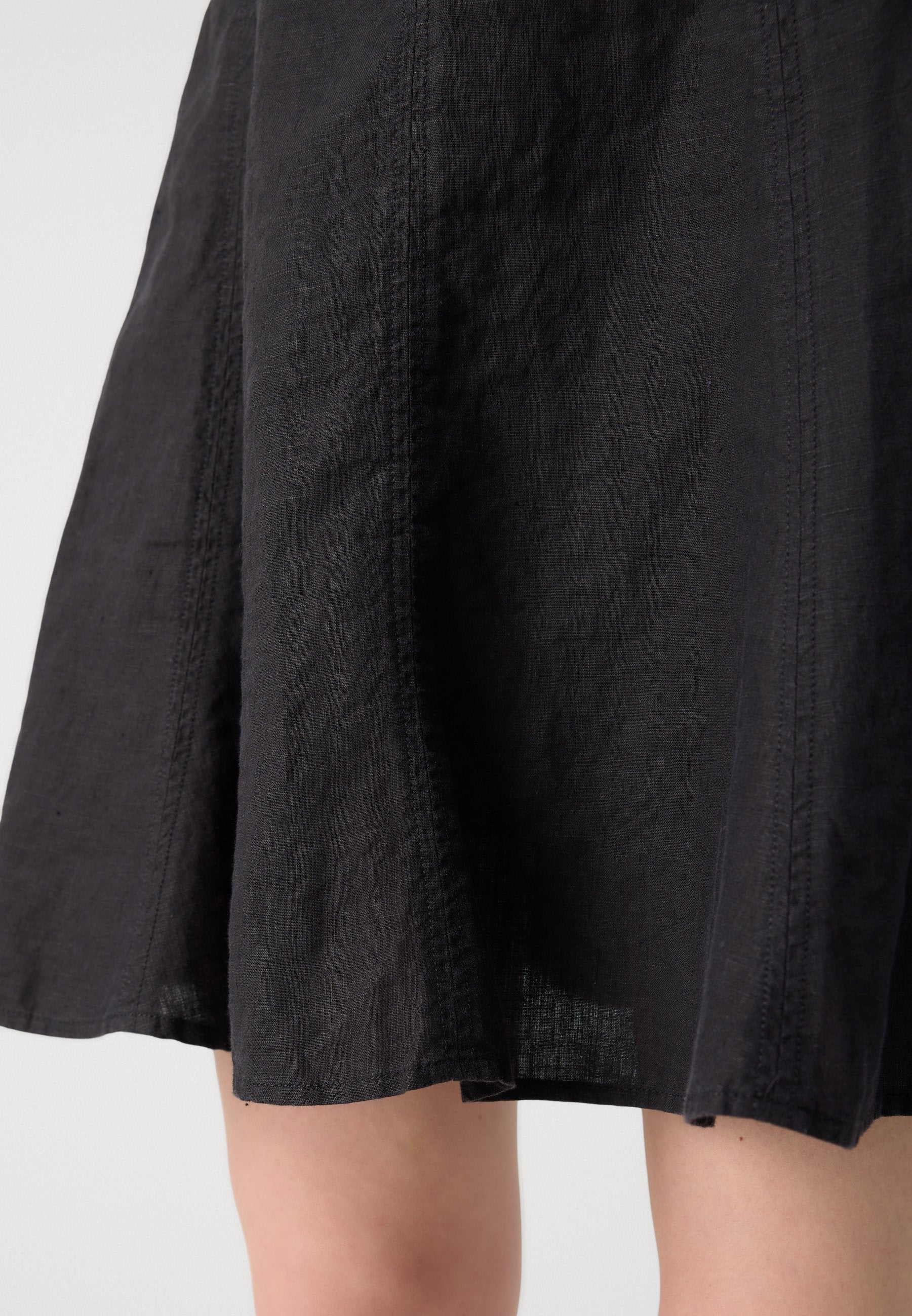 Marc O'Polo SHORT LENGTH FLARED HEMLINE LOOK