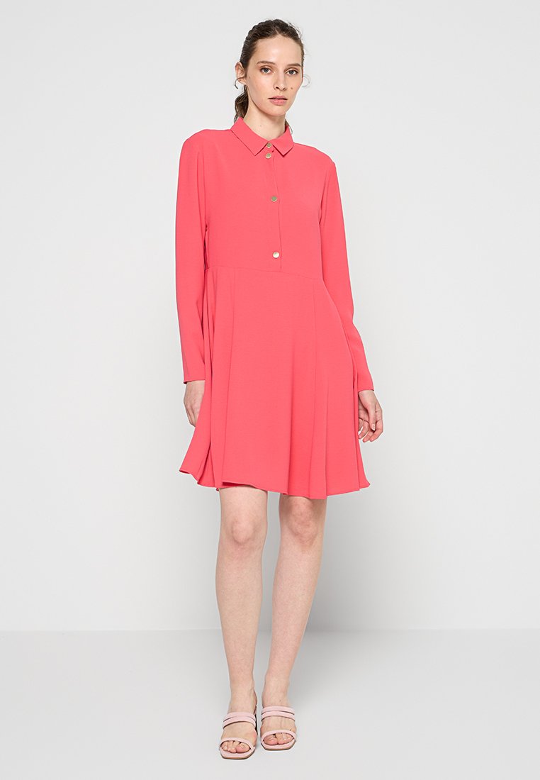 Armani Exchange Blusenkleid Media 2