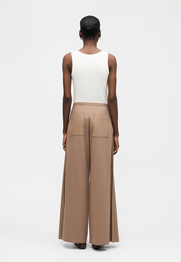 MAX&Co. HOSE