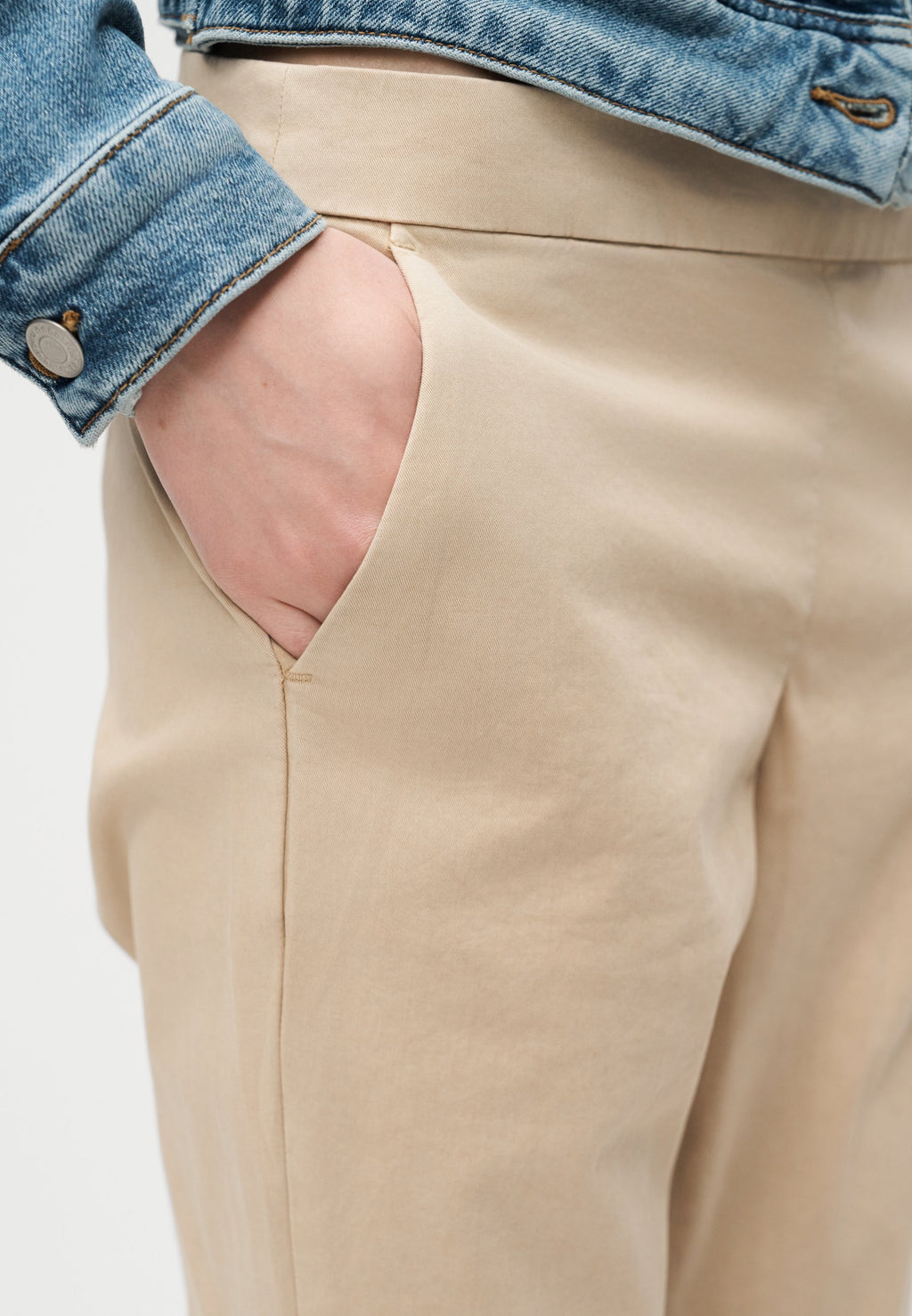 GAP FLARE PANT