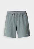 Nike Performance STRIDE - 2-in-1 shorts - smoke grey/silver-coloured