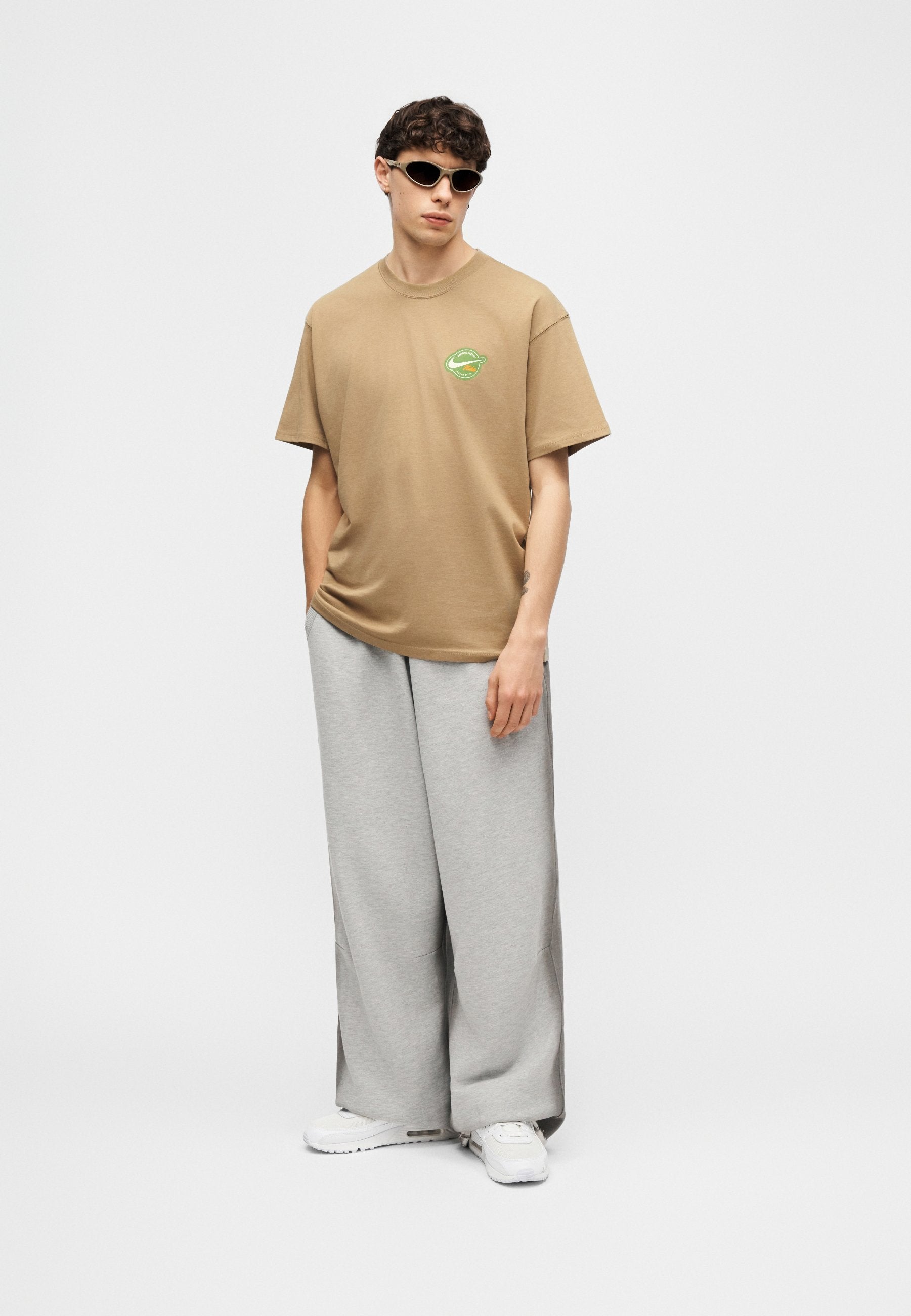 Nike Sportswear TEE