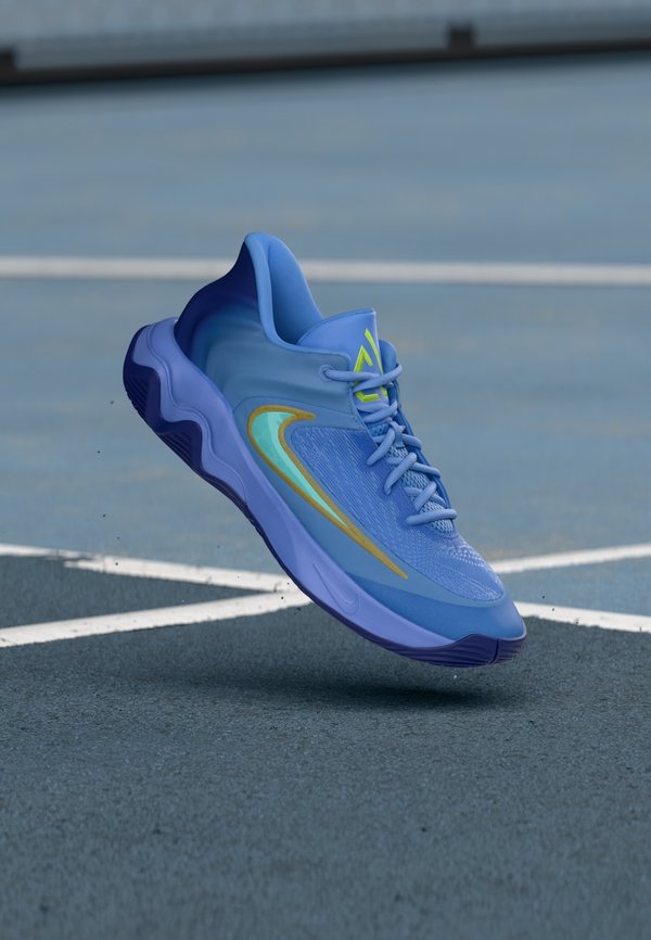 Nike Performance GIANNIS IMMORTALITY 4 - Basketball shoes - royal pulse/hyper turquoise/deep royal/volt