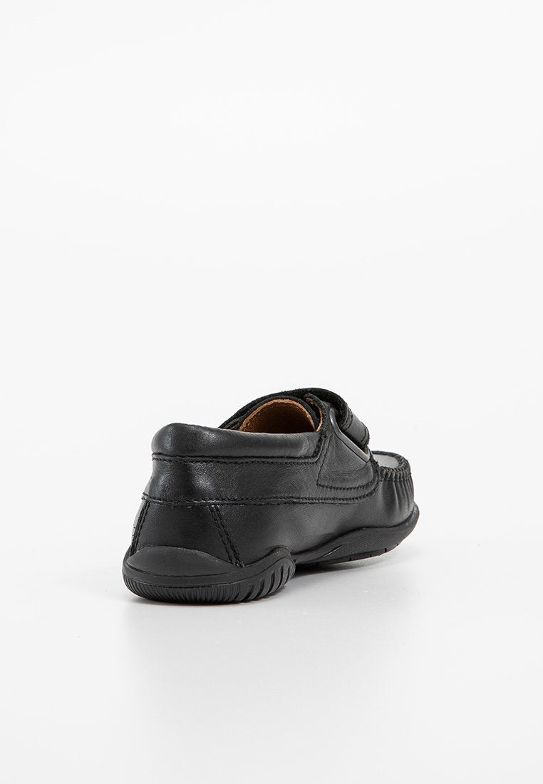 Primigi Slipper Media 3
