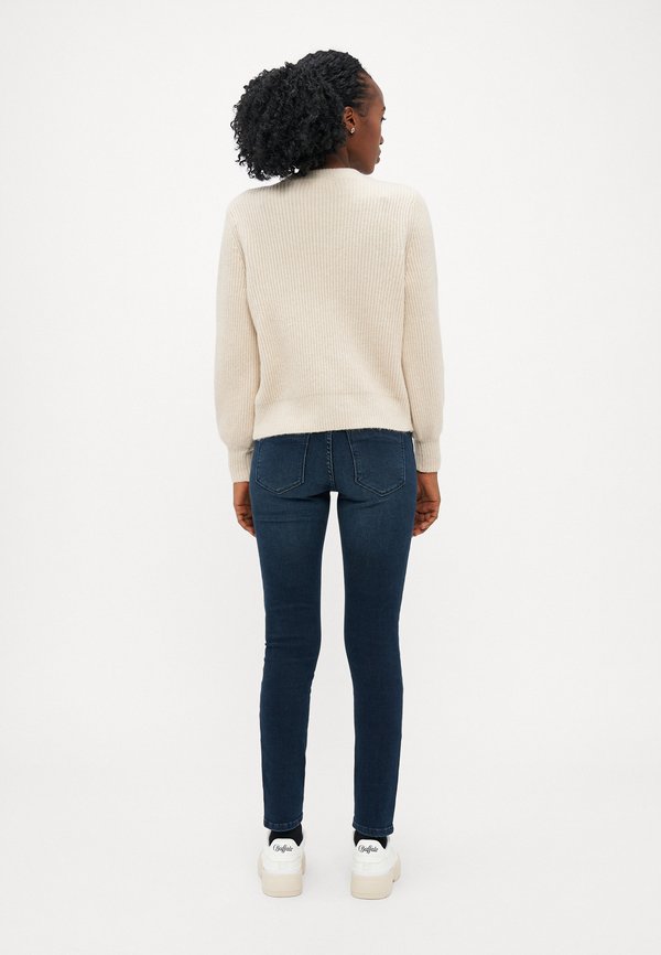ONLY Petite ONLGAIDA LIFE O NECK