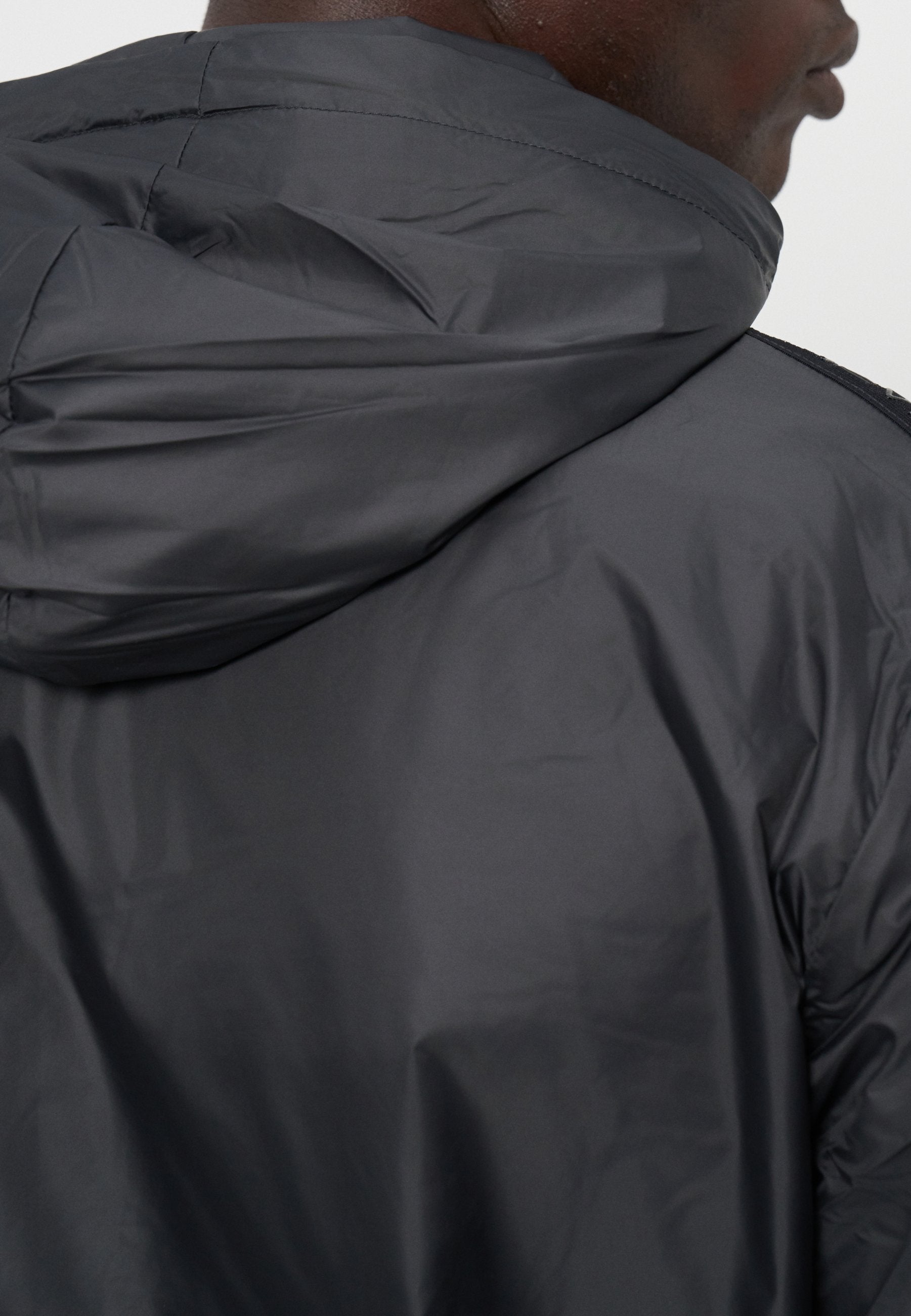EA7 Emporio Armani Bomberjacke Media 6