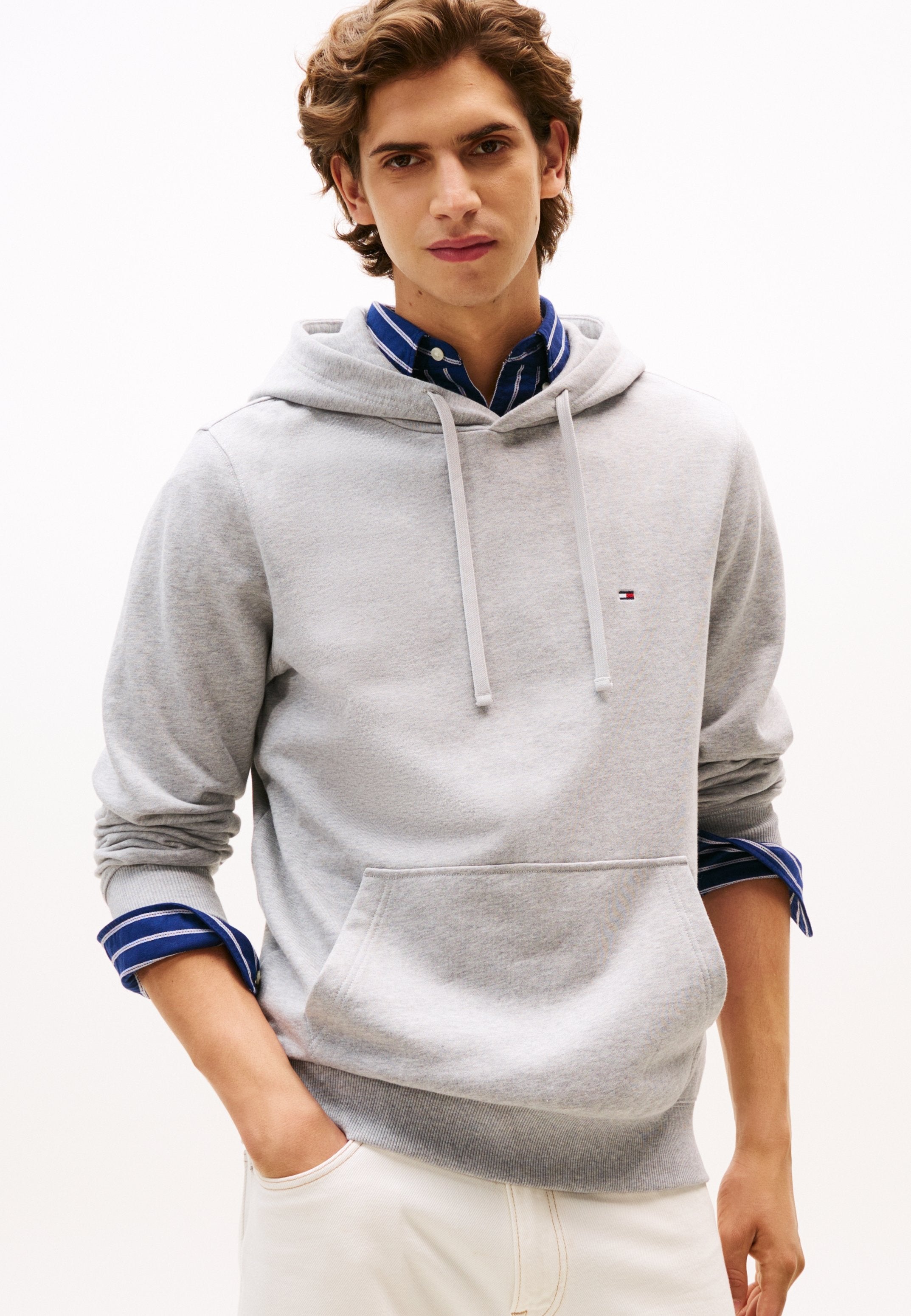 FLAG EMBROIDERY TERRY DRAWSTRING HOODY Media 3