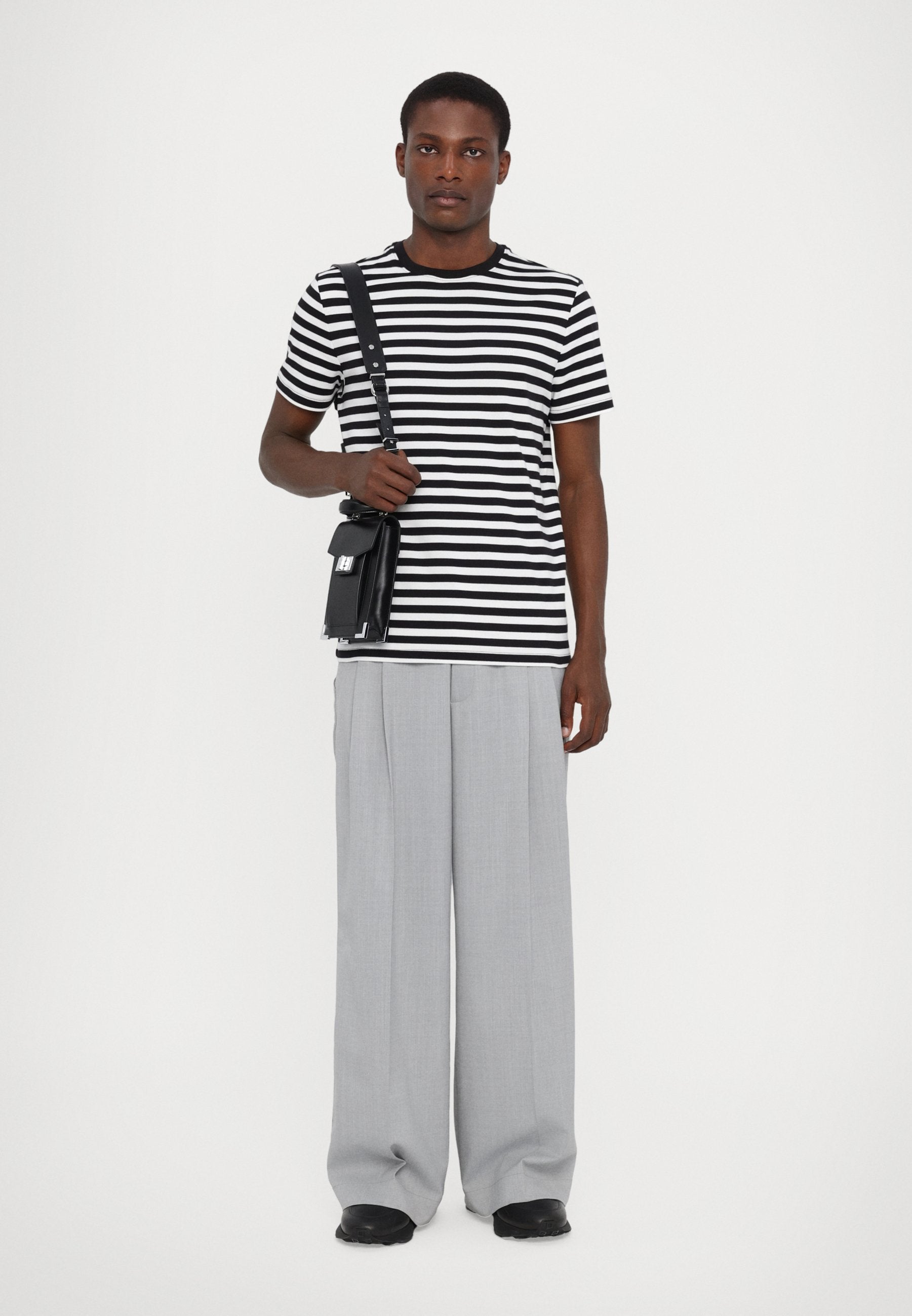 Michael Kors SLEEK CREW STRIPE
