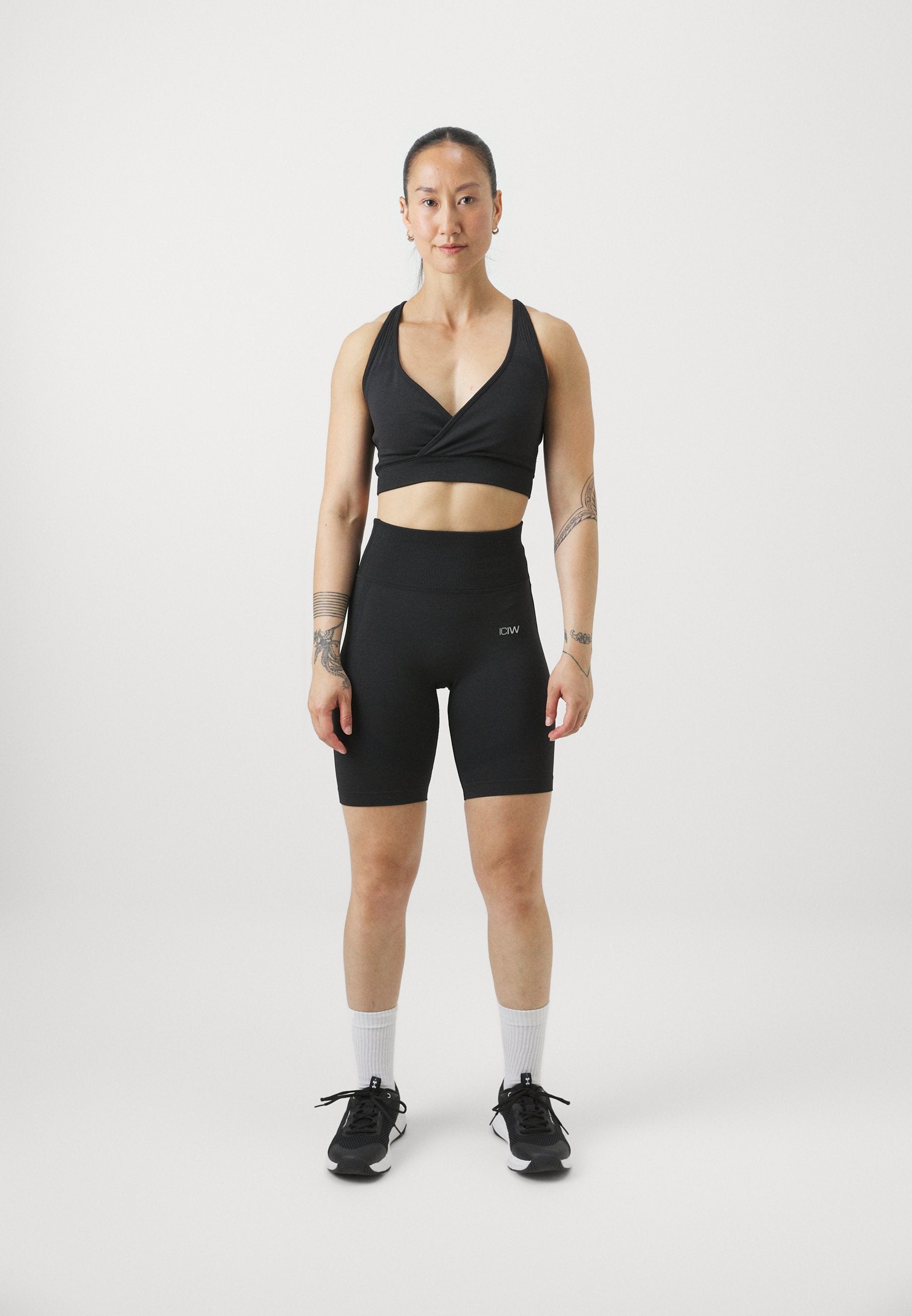 ICANIWILL SOFT SEAMLESS ADJUSTABLE BRA