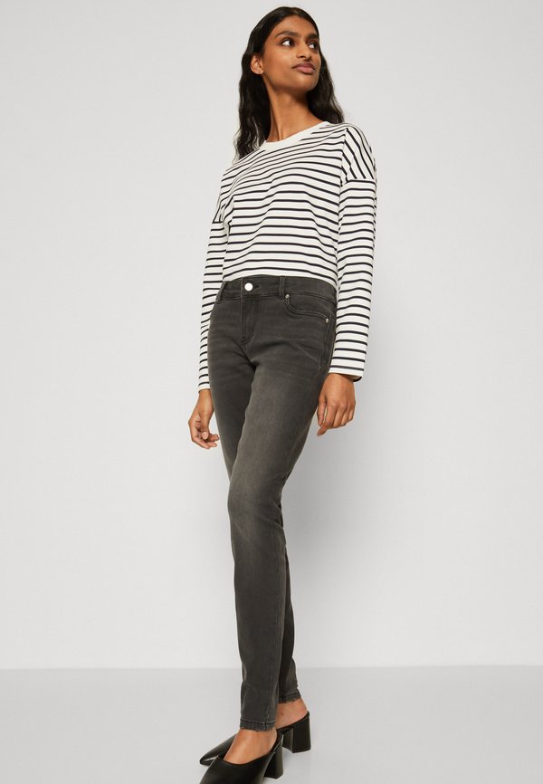 Vero Moda Petite VMSYLVIA