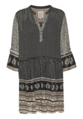 Schwarz-beige gemustertes knielanges Kleid mit dreiviertel-langen, blumenverzierten Ärmeln und einer teilweisen Knopfleiste vorne.