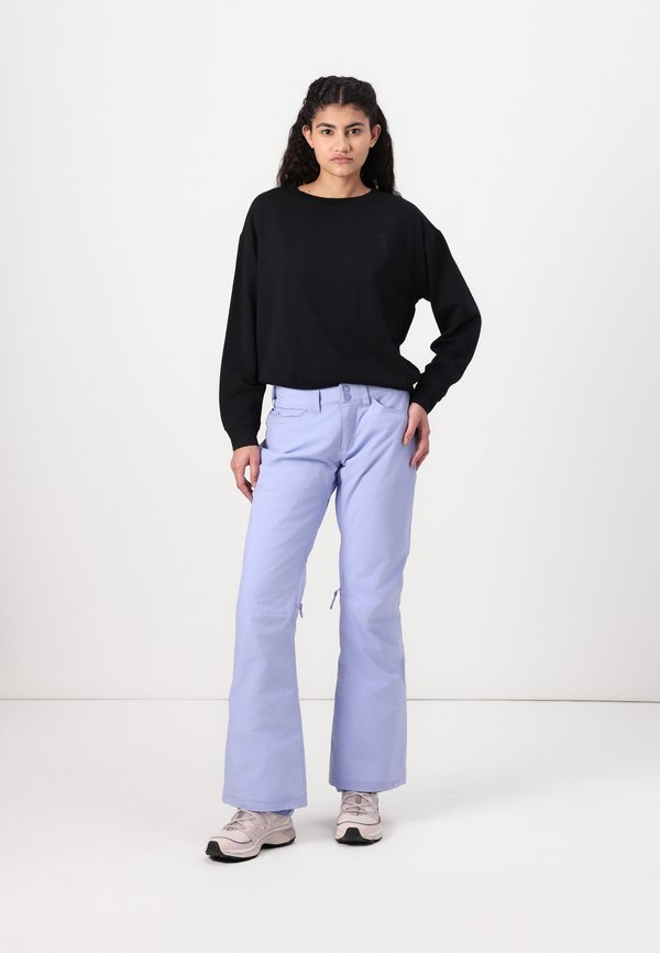 Roxy BACKYARD