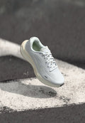 Nike Performance W NIKE JOURNEY RUN - Road running shoes - white/sail/pencil point/chalk