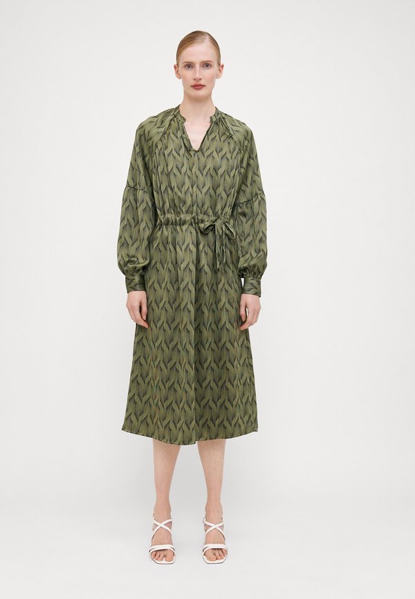 Vero Moda Tall VMLIVIA BALLOON CALF DRESS - Day dress - olivine