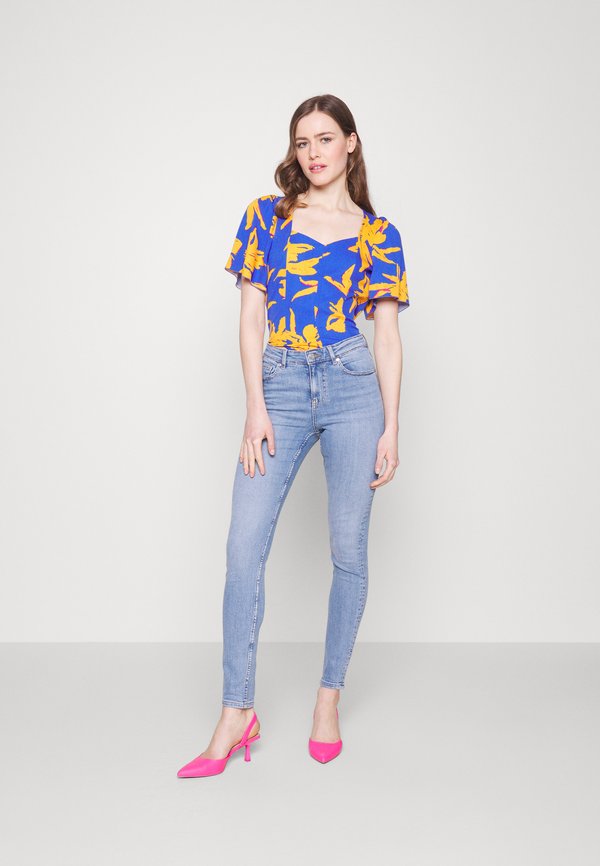 ONLY Tall ONLALMA LIFE TOP