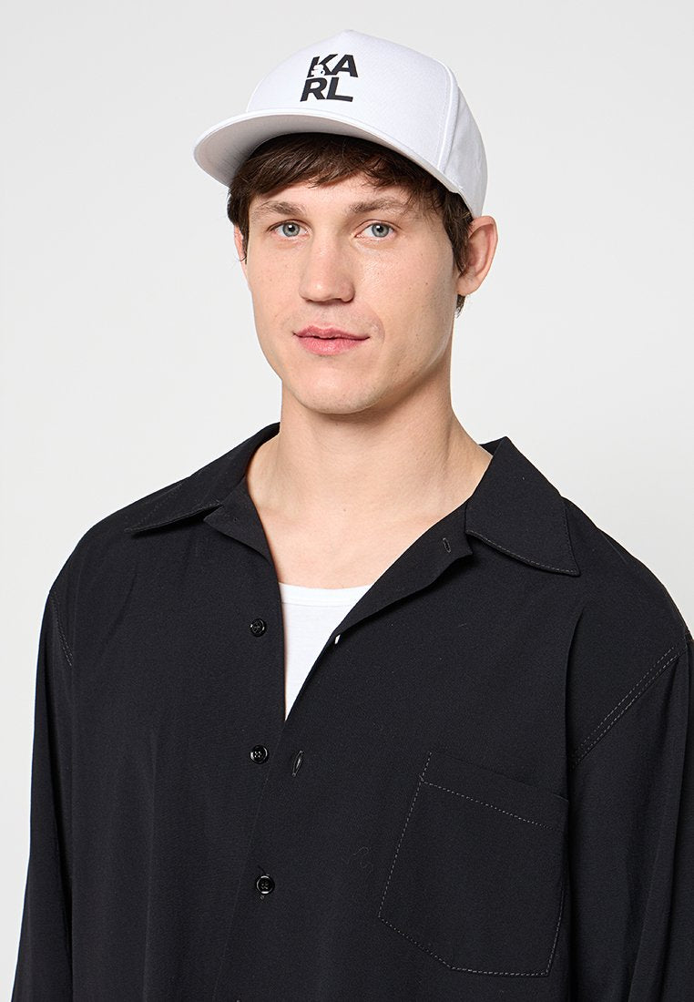 UNISEX Media 3