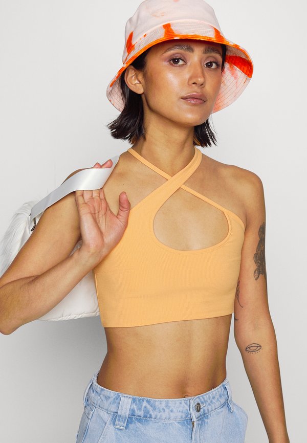WRSTBHVR SCAI TOP
