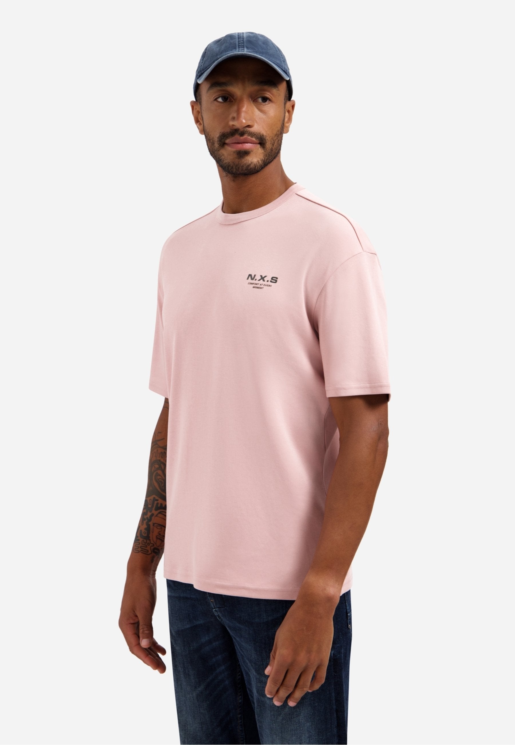 HEAVY CREW NECK  Media 4
