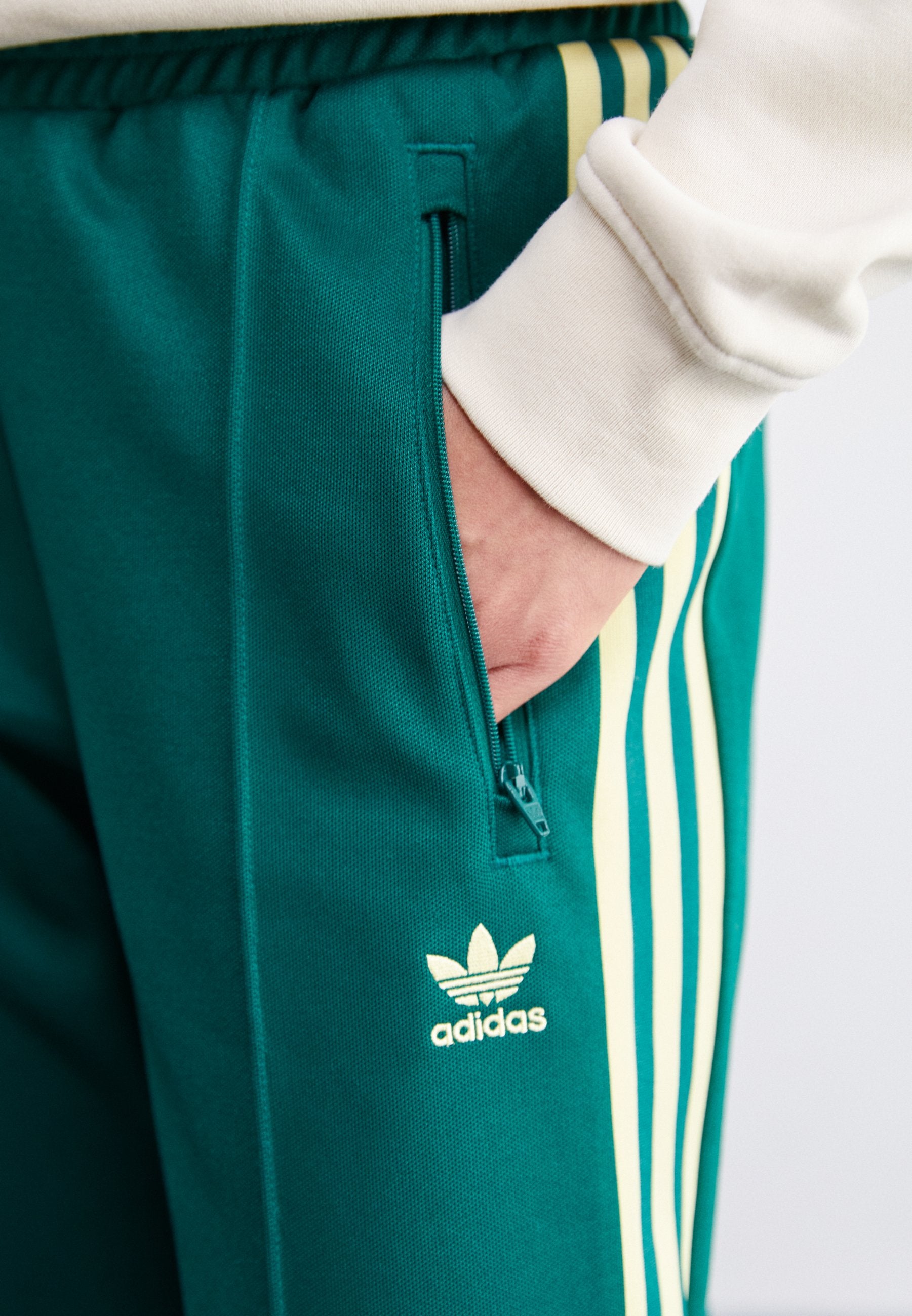 adidas Originals CLASSIC