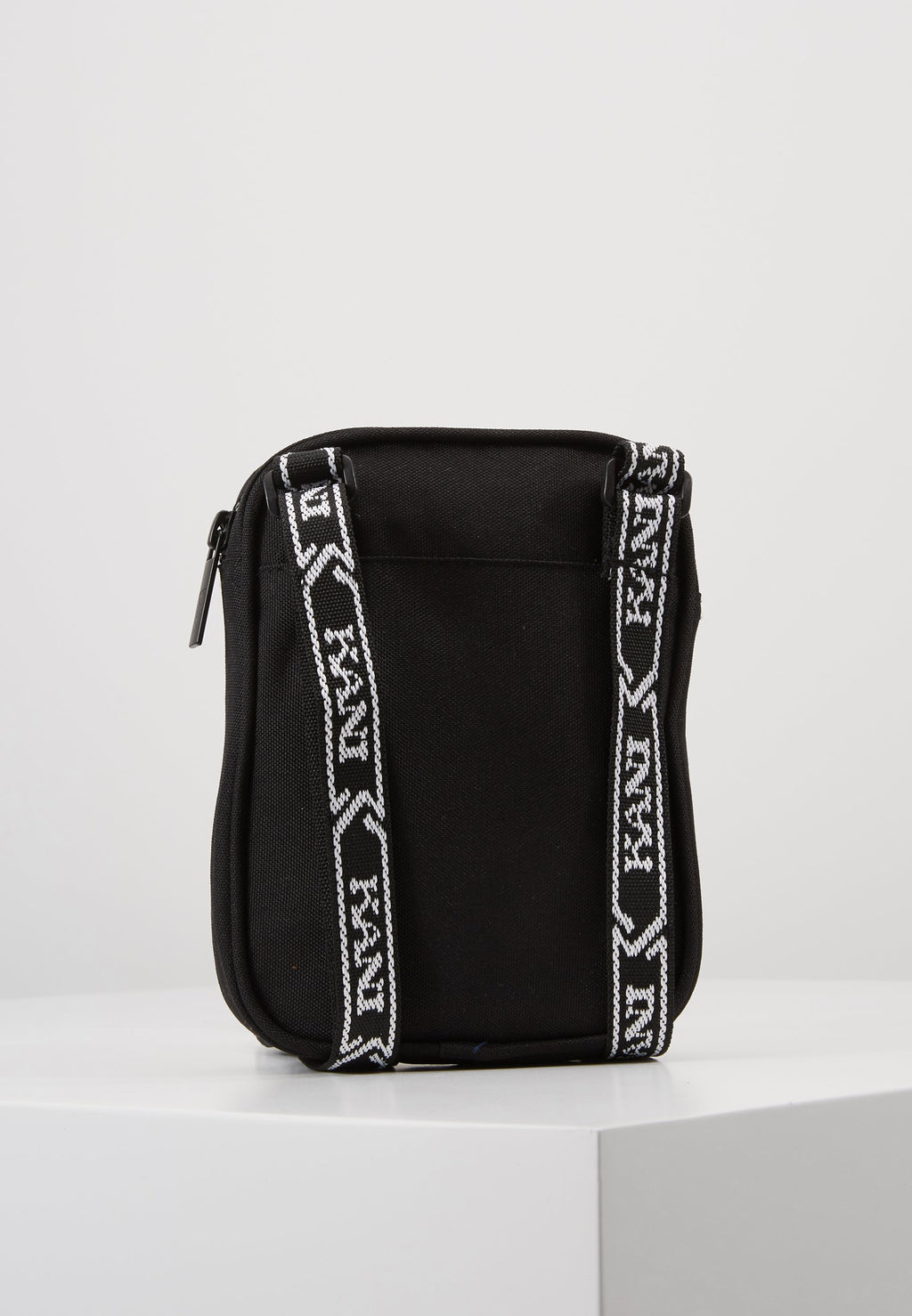 Karl Kani SIGNATURE TAPE MESSENGER BAG