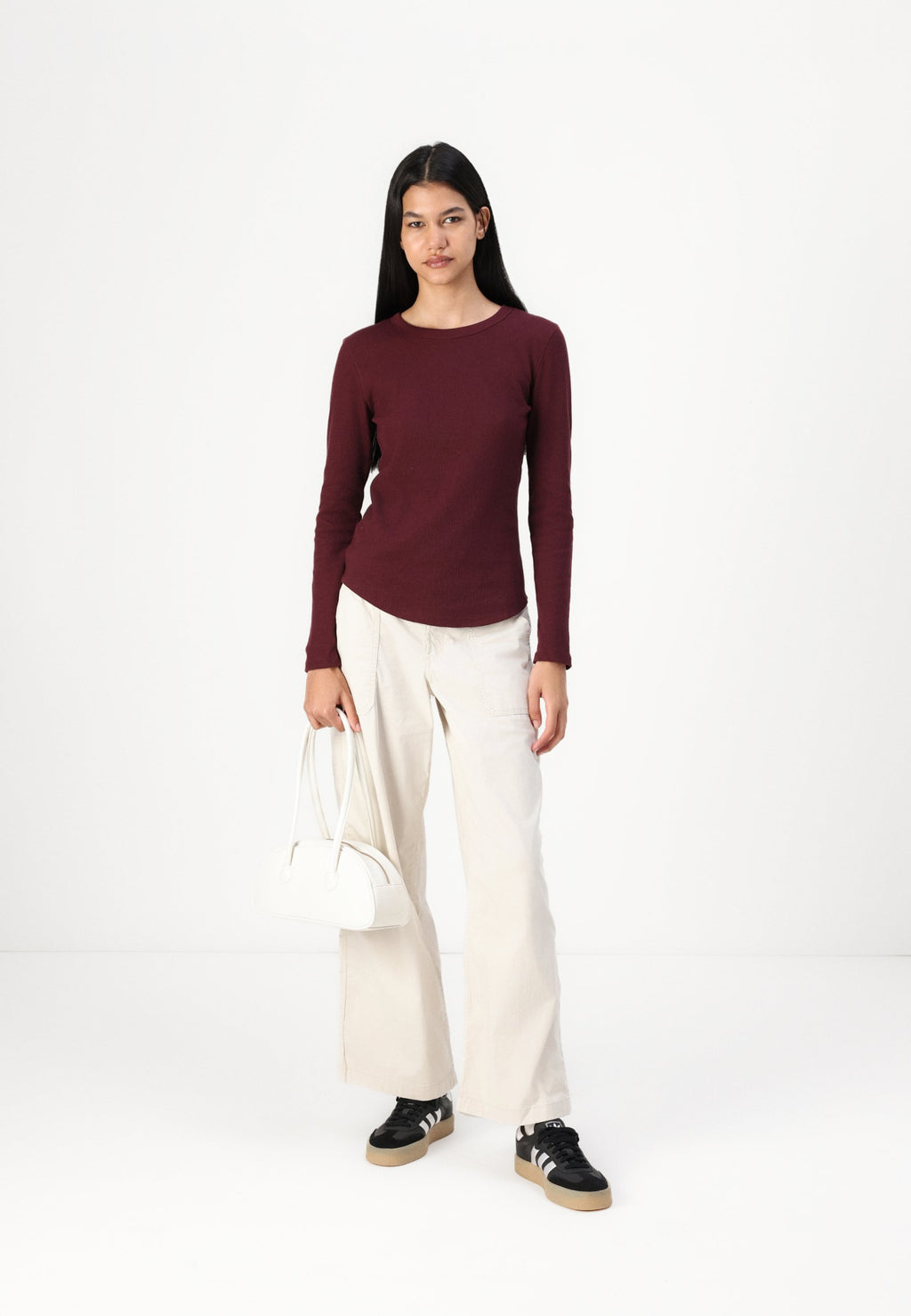 Hollister Co. Low-Rise Poplin Super Baggy Pants