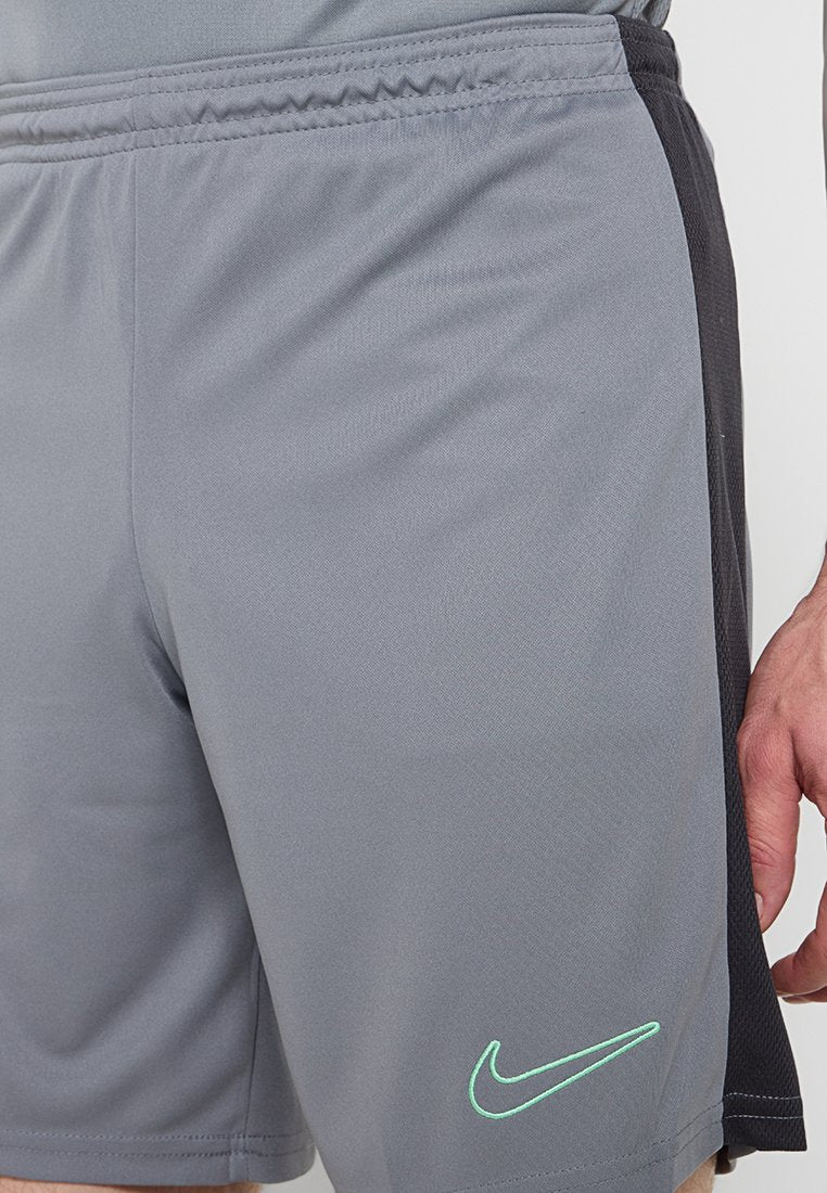 Nike Performance SLIM FIT