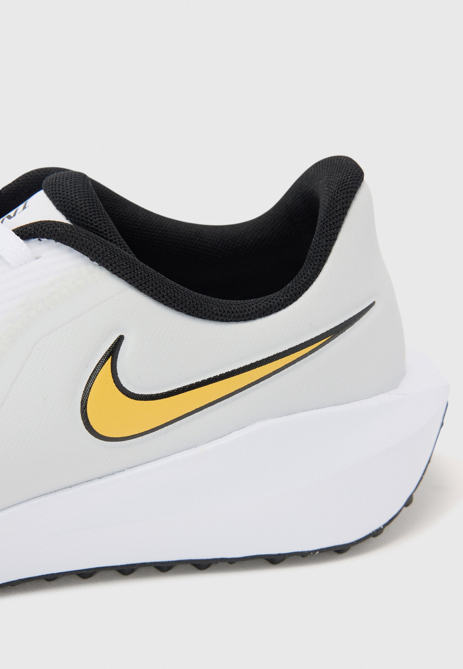 Nike Golf INFINITY G 24