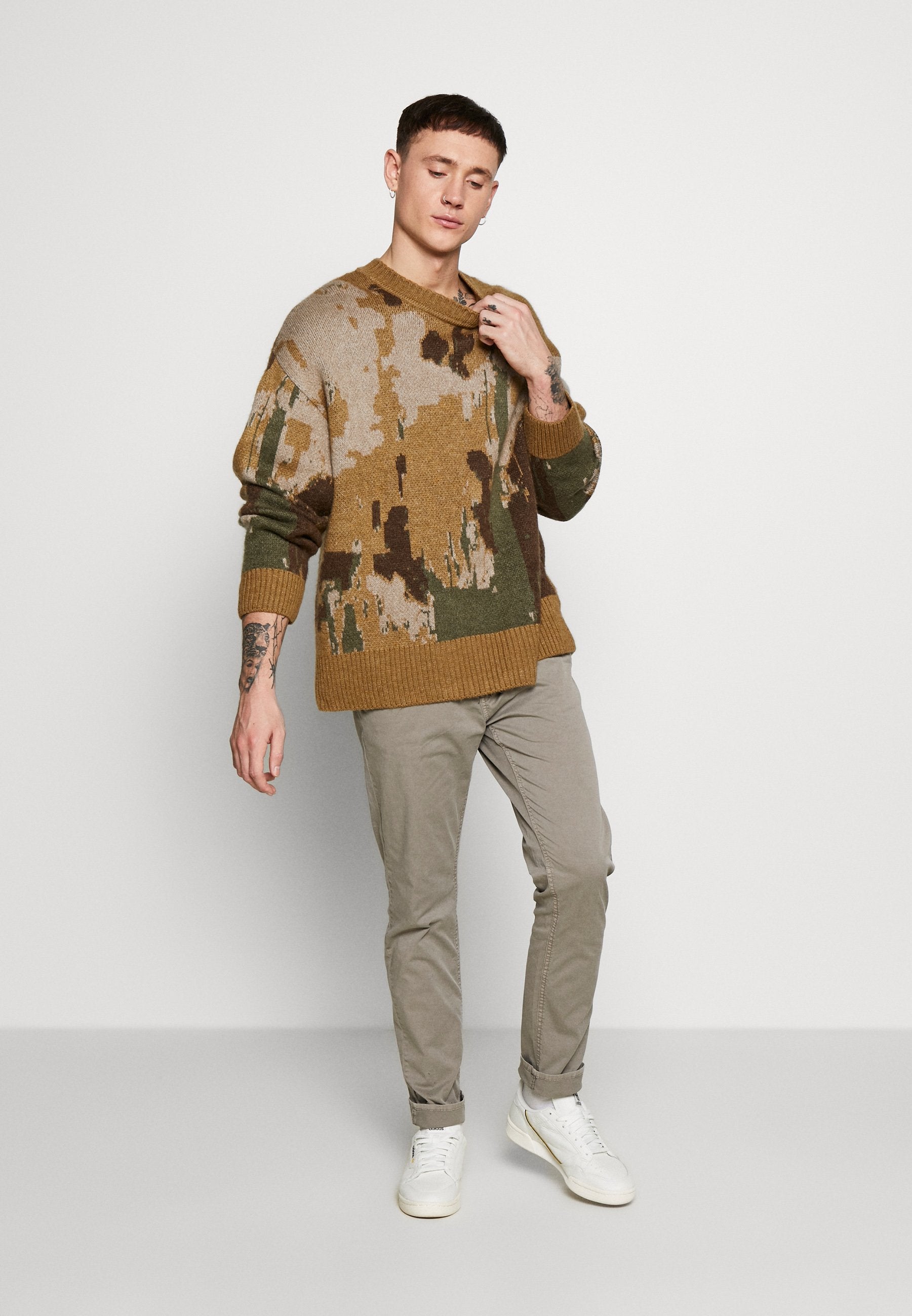 BHNIGHT SLIM/ REGULAR FIT NARROW LEG Media 2
