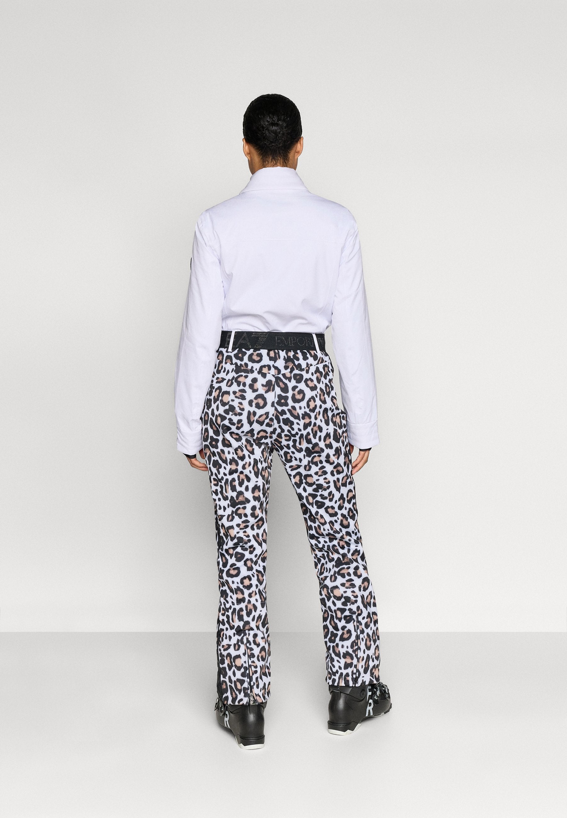 SKI KITZBUHEL PADDED JUMPSUIT Media 4
