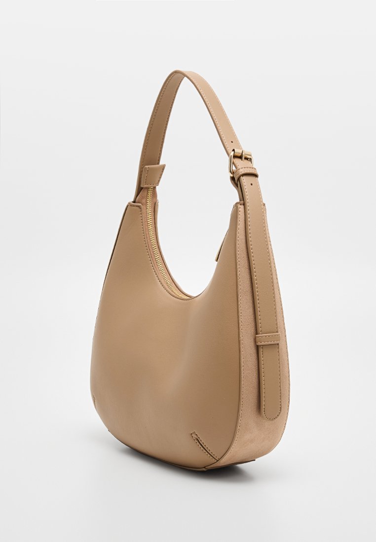Dune London DAINTILY